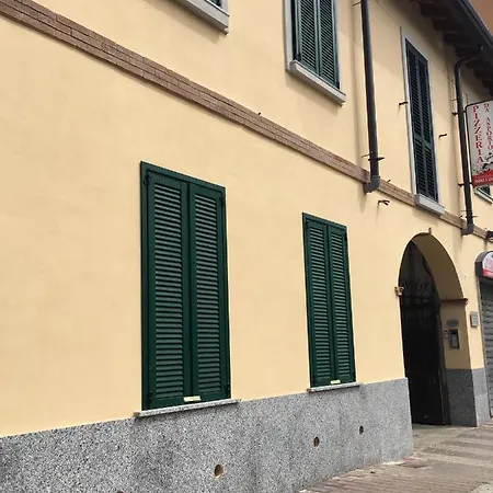 Le Di Aladino 3* Carugate
